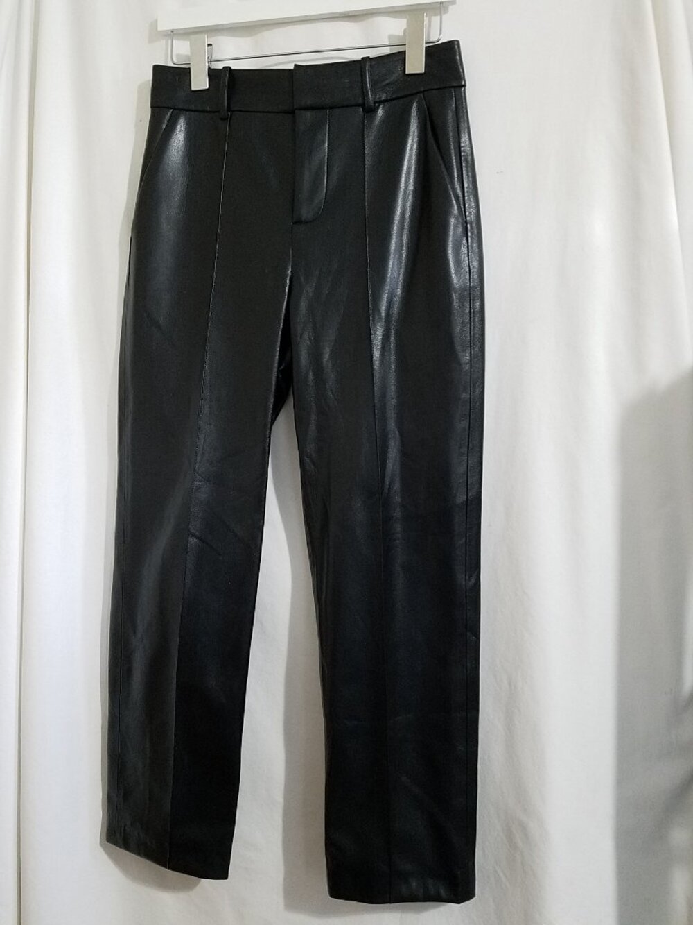 Alice + Olivia Faux Leather Seamed Pants 6 Black - Good Pre-Owned!